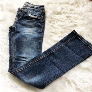 Women’s Rue 21 Jeans 1/2 Reg bootcut